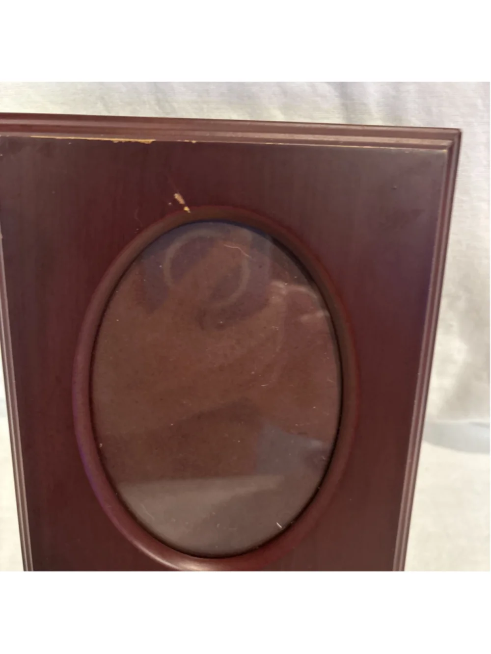 Vtg Mahogany Wood Tabletop Picture Frame Book Oval 5x7